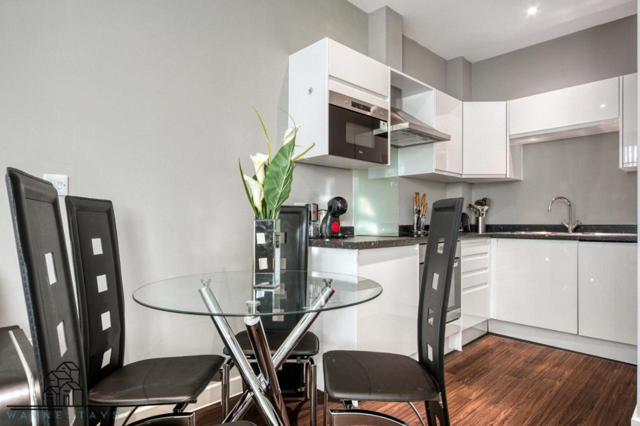 Cosy 1-Bed By Heathrow Airport Apartment Londra Exterior foto
